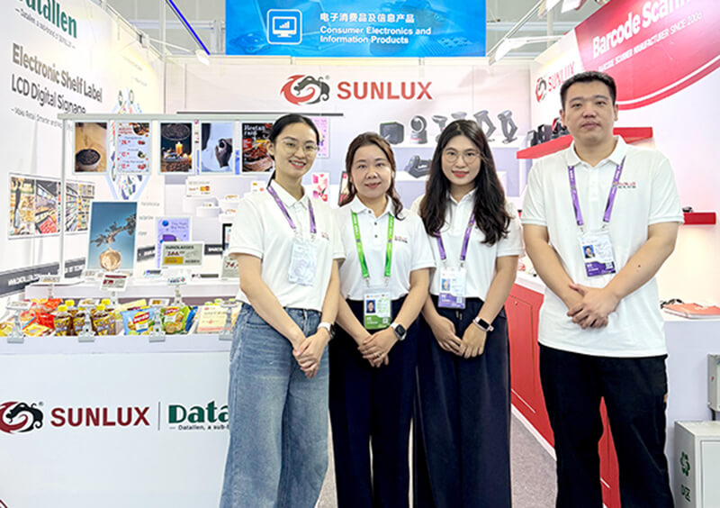 Primer día de la 140.ª Feria de Cantón: Sunlux y Datallen presentan soluciones inteligentes para múl
